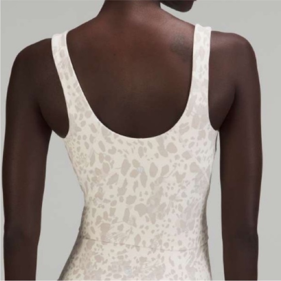 Lululemon align tank top - Picture 2 of 5